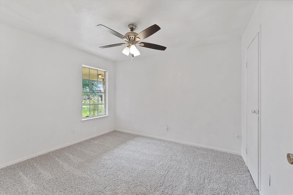 11731 Bexar Drive, La Porte, Texas image 18