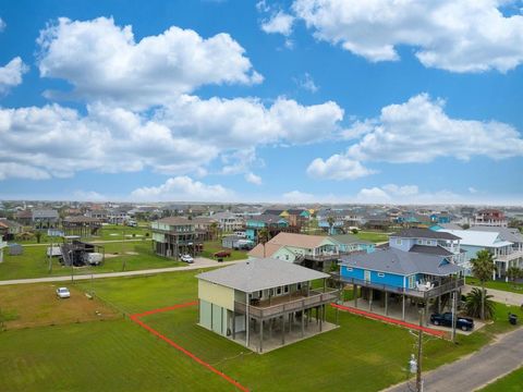 A home in Crystal Beach