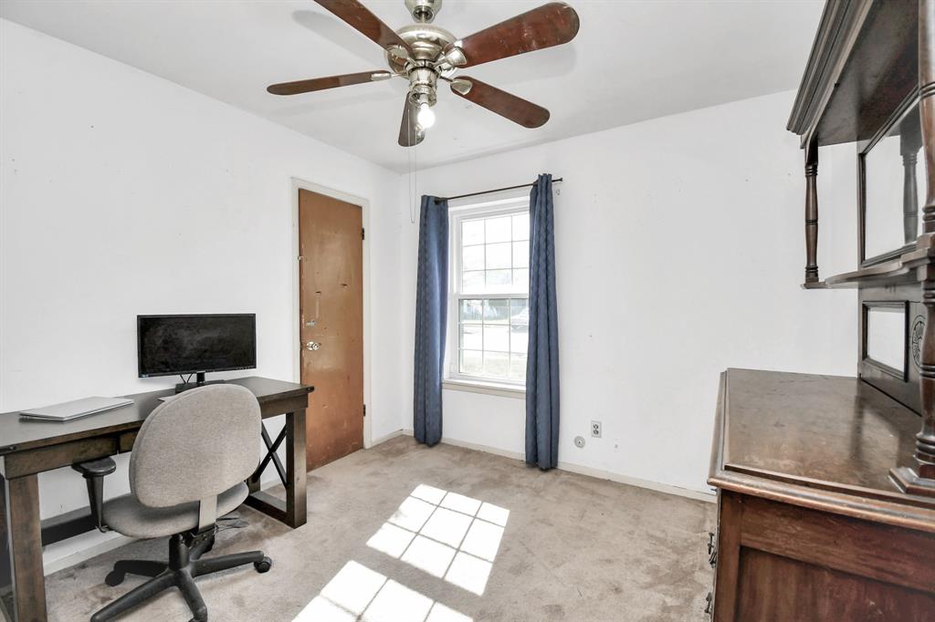 1110 E Brown Lane, Deer Park, Texas image 30