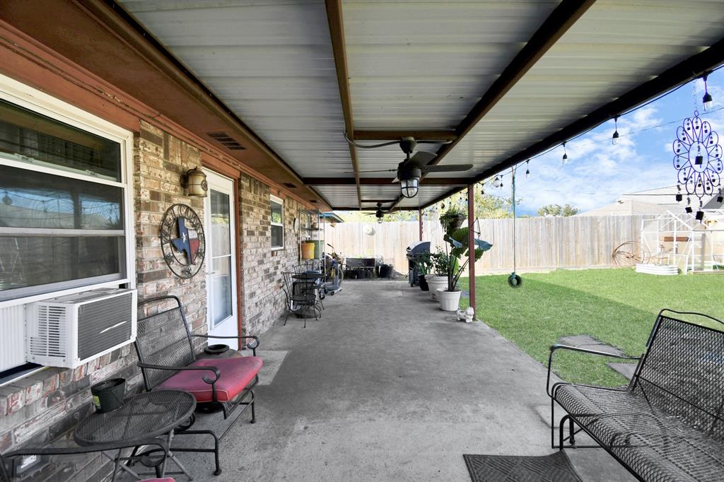 1110 E Brown Lane, Deer Park, Texas image 37