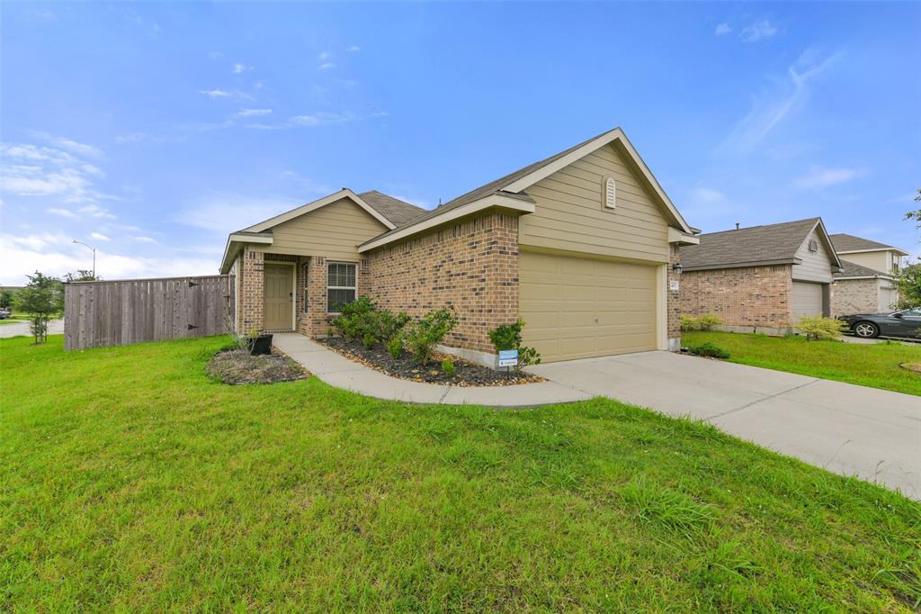 4403 Harvest Colony Trail, Porter, Texas image 1