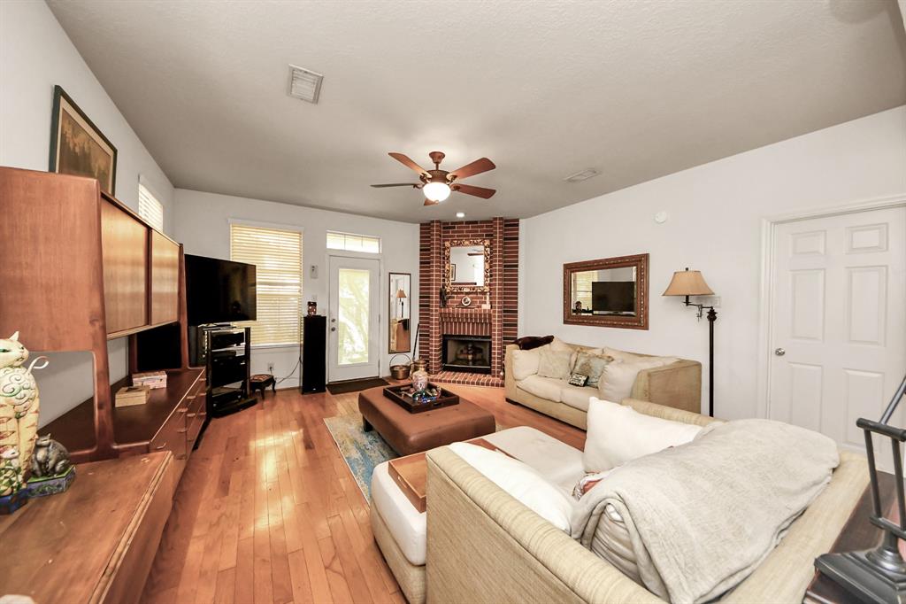 50 E Trillium Circle, The Woodlands, Texas image 15