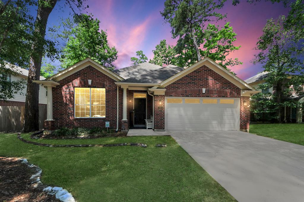 50 E Trillium Circle, The Woodlands, Texas image 1
