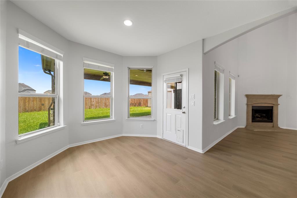 11915 Eagle Ridge Drive, Mont Belvieu, Texas image 13