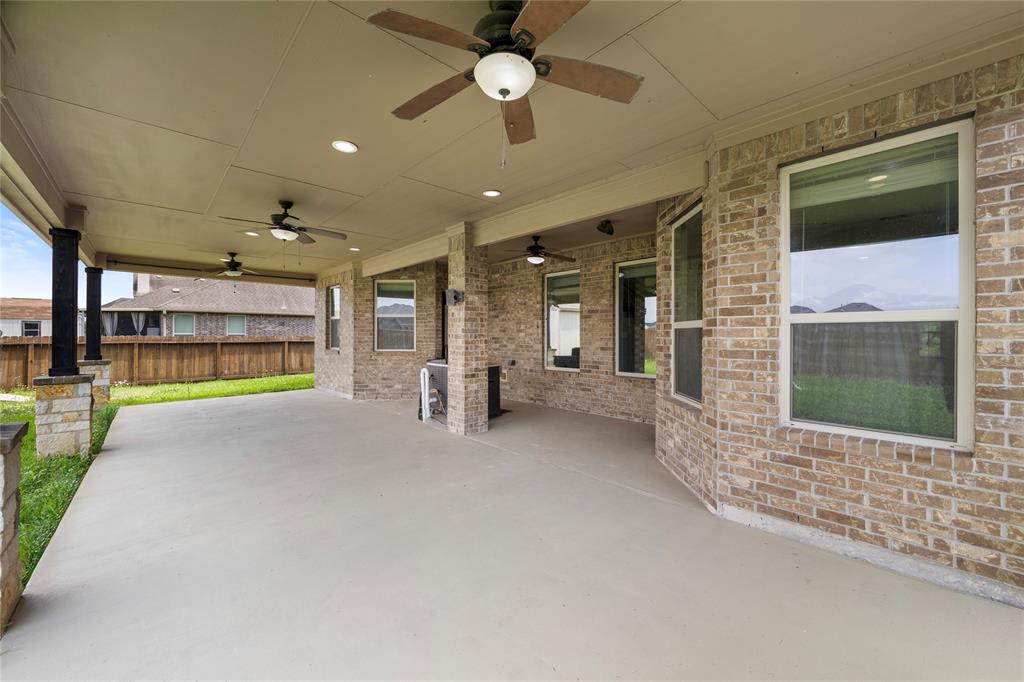 11915 Eagle Ridge Drive, Mont Belvieu, Texas image 44