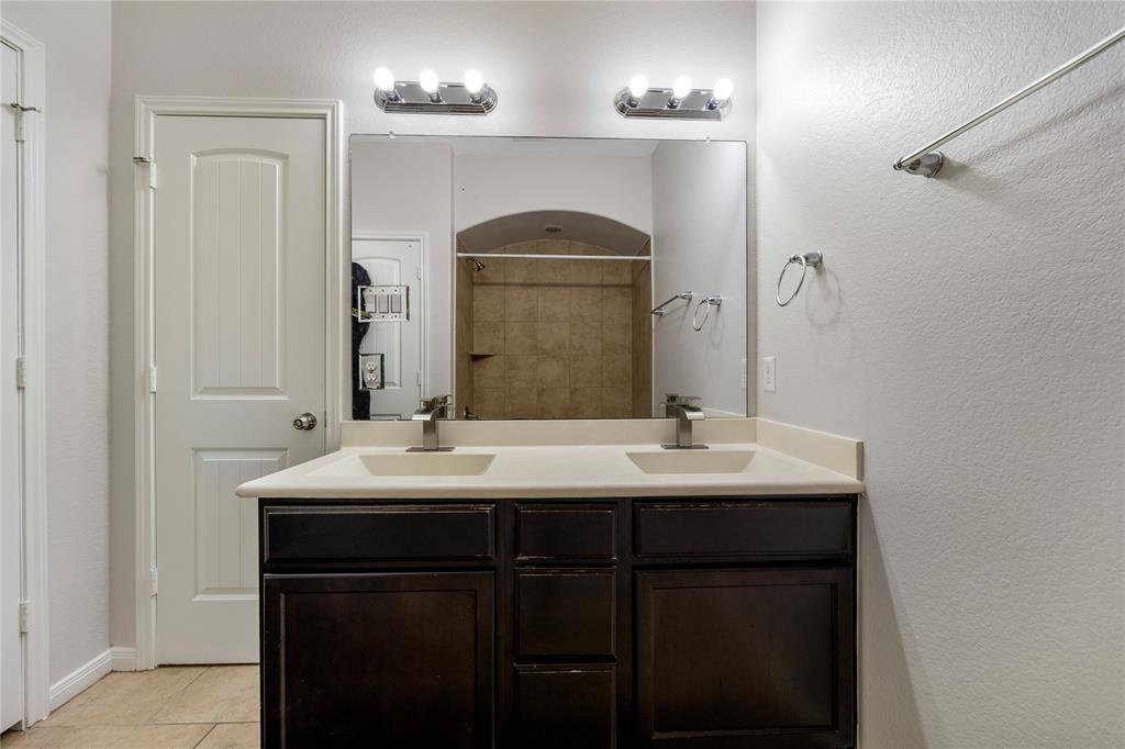 11915 Eagle Ridge Drive, Mont Belvieu, Texas image 42