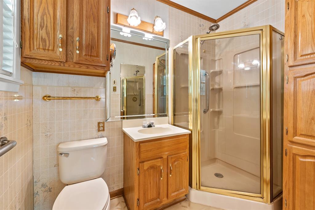 1704 N Pacific Street, Conroe, Texas image 21