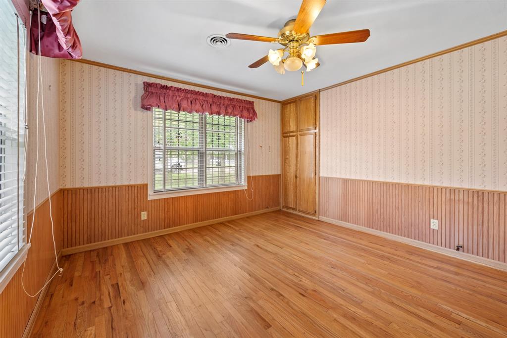 1704 N Pacific Street, Conroe, Texas image 18