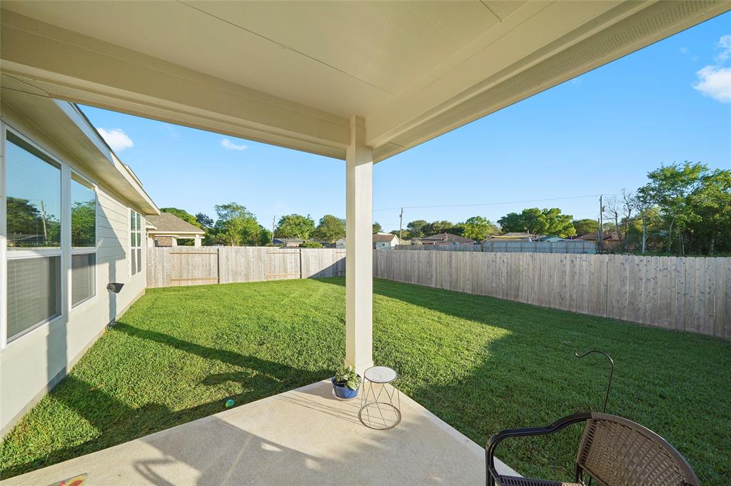 152 Bayou Bend Boulevard, Angleton, Texas image 20