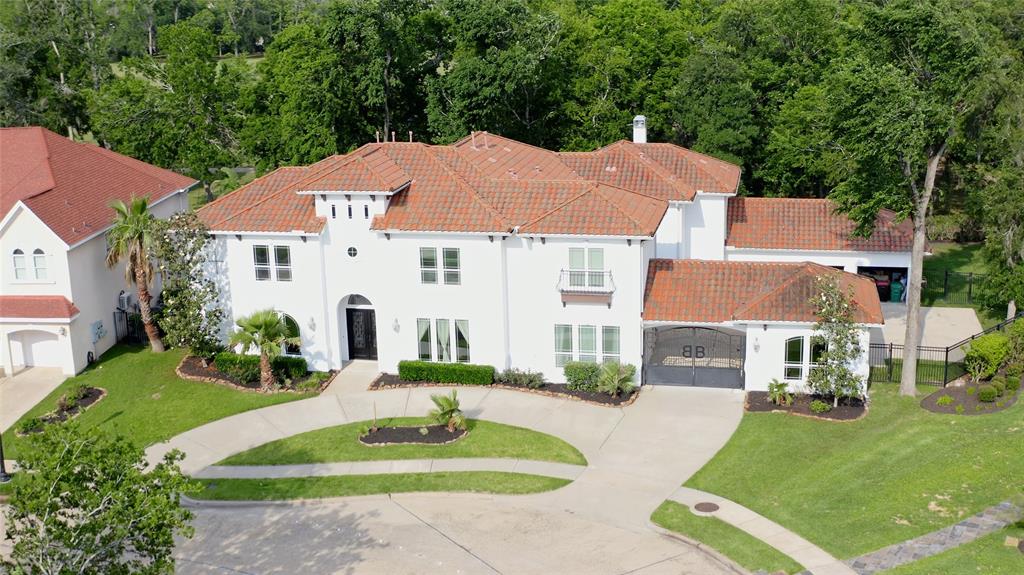 18 Commanders Point