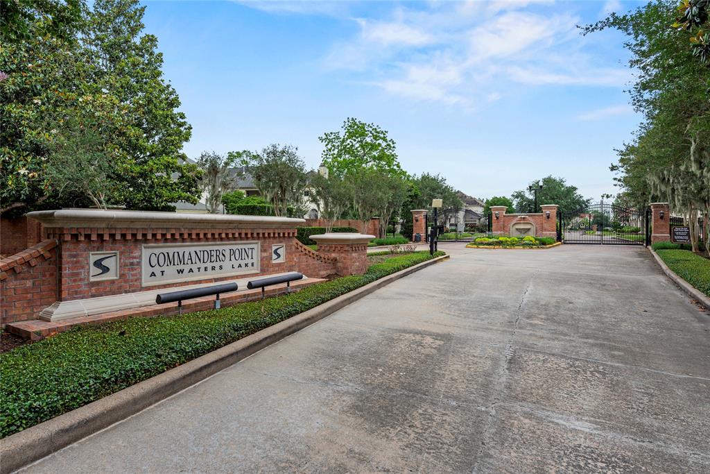 property-search 1 18 Commanders Point
