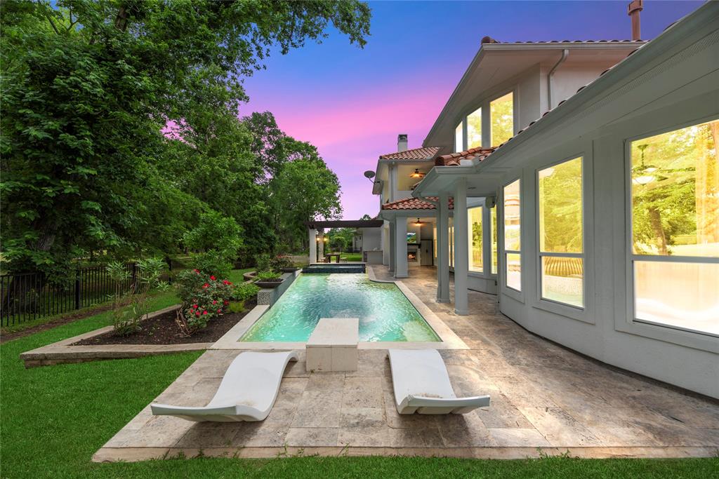 property-search 2 18 Commanders Point