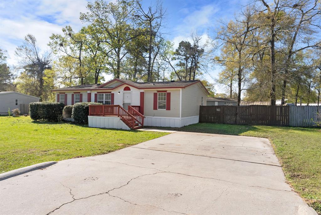 16438 N Emerson Circle, Conroe, Texas image 3
