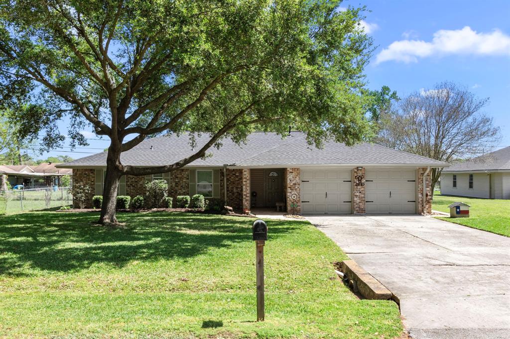 21622 Tophill Drive, Spring, Texas image 4