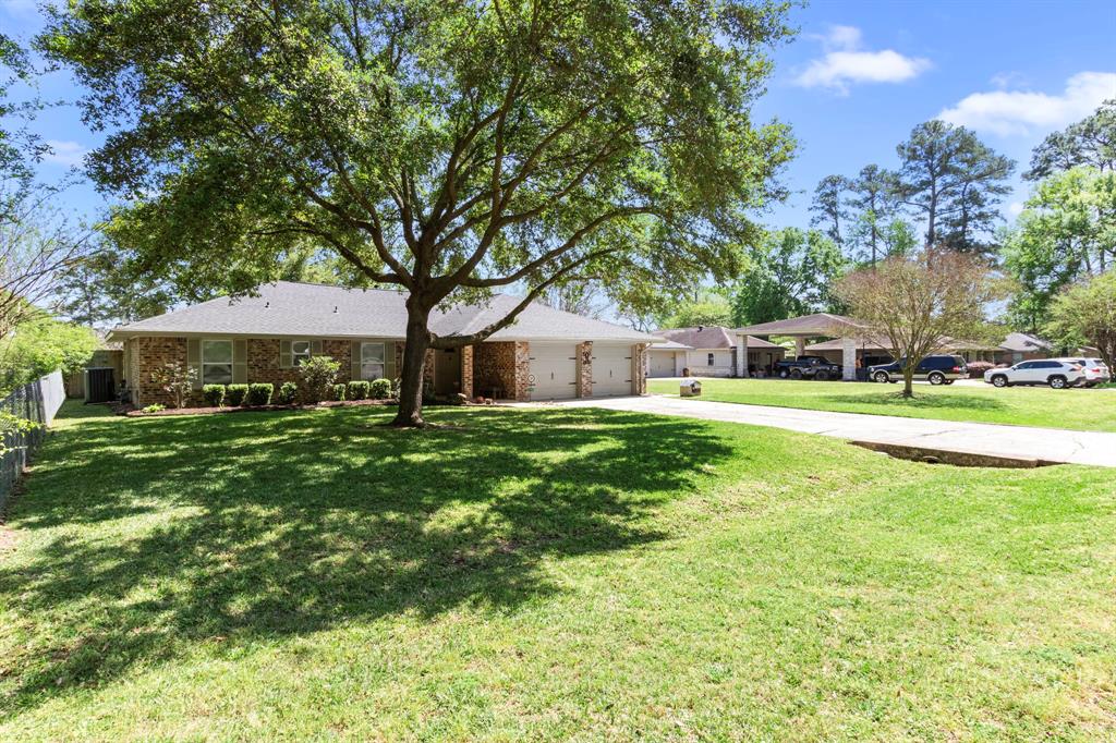 21622 Tophill Drive, Spring, Texas image 3