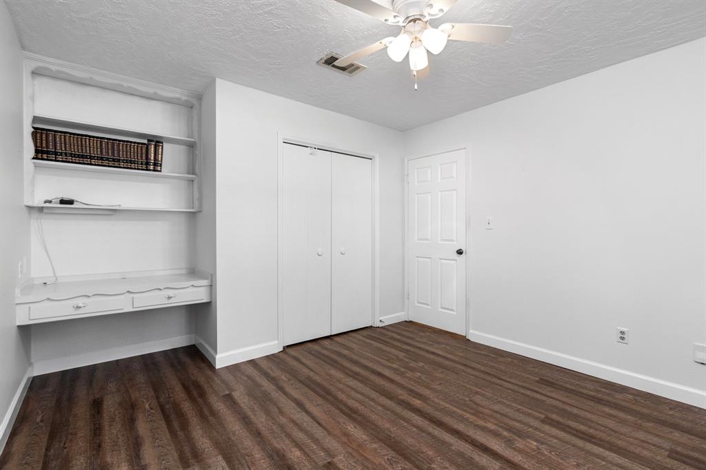 21622 Tophill Drive, Spring, Texas image 20