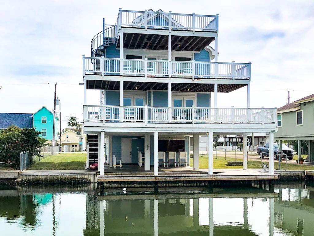 21820 Deaf P Smith Drive, Galveston, Texas image 2