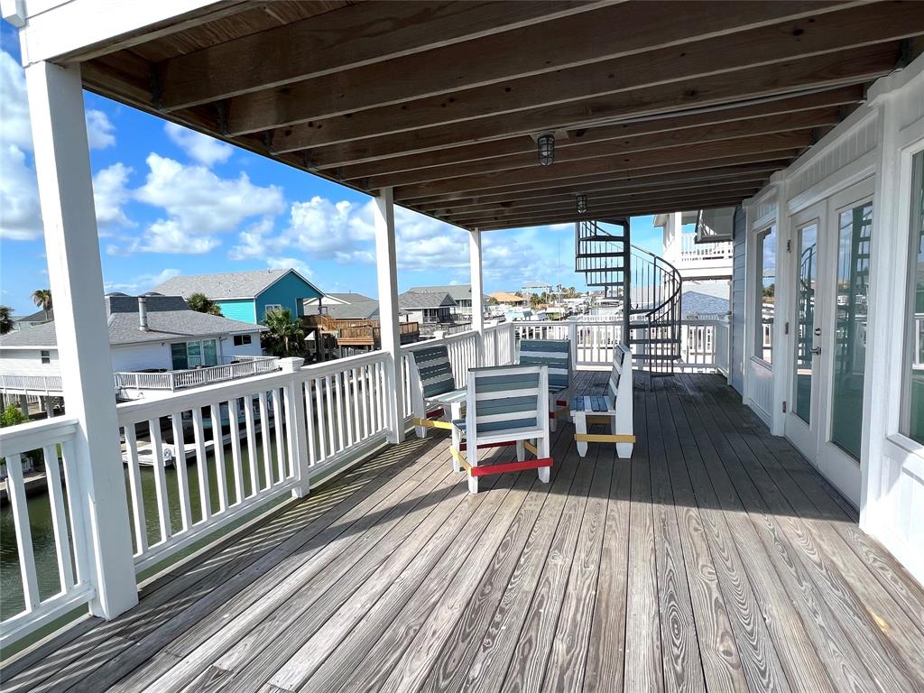 21820 Deaf P Smith Drive, Galveston, Texas image 31
