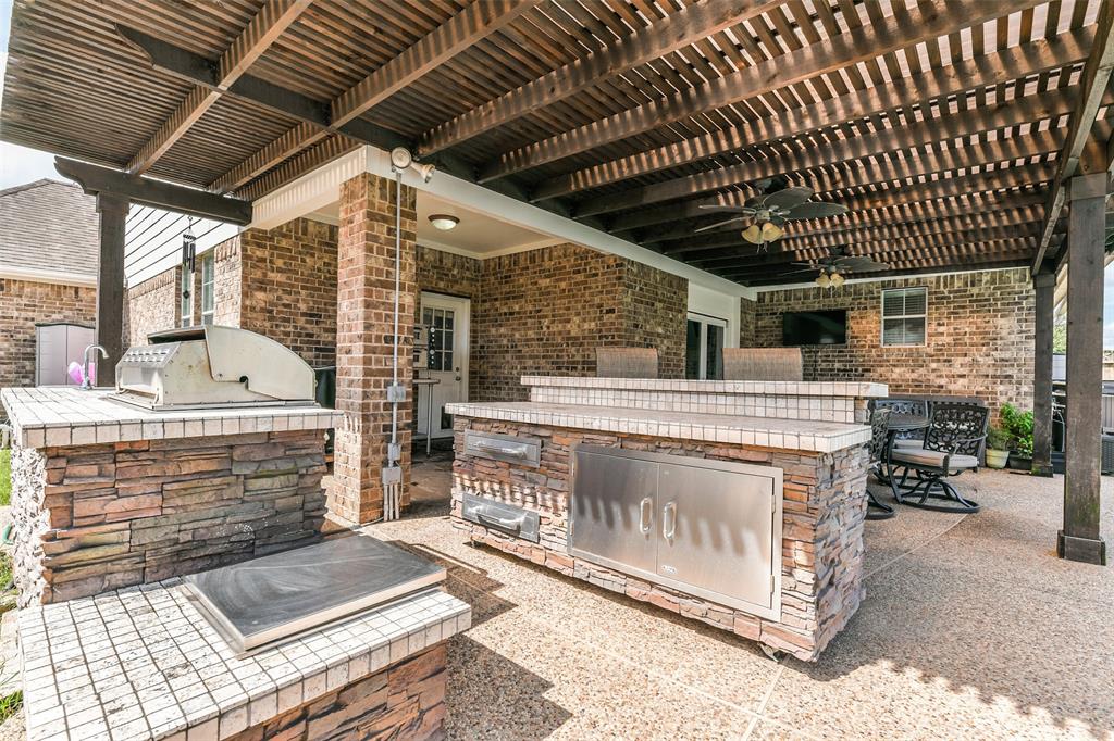 1753 Cranston Grove Drive, Dickinson, Texas image 48