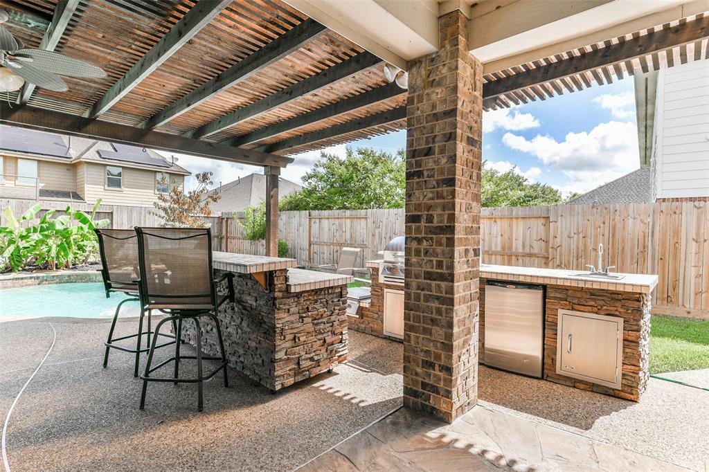 1753 Cranston Grove Drive, Dickinson, Texas image 45
