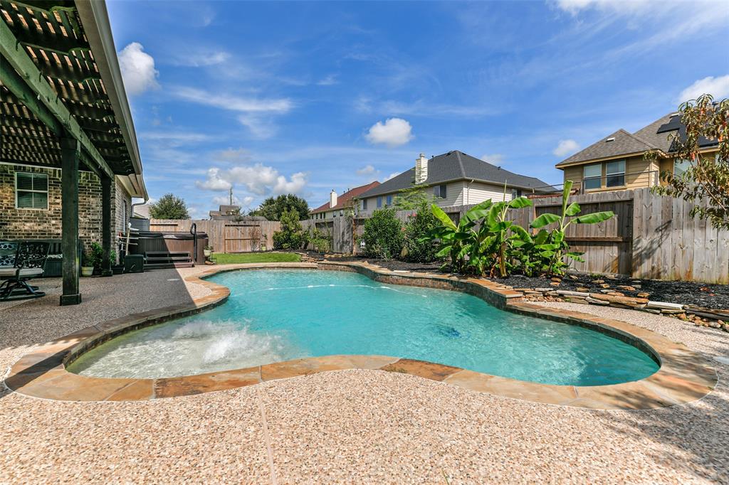 1753 Cranston Grove Drive, Dickinson, Texas image 40
