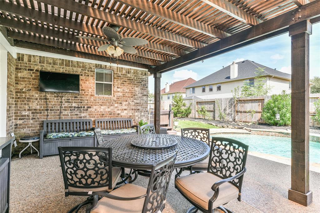 1753 Cranston Grove Drive, Dickinson, Texas image 44