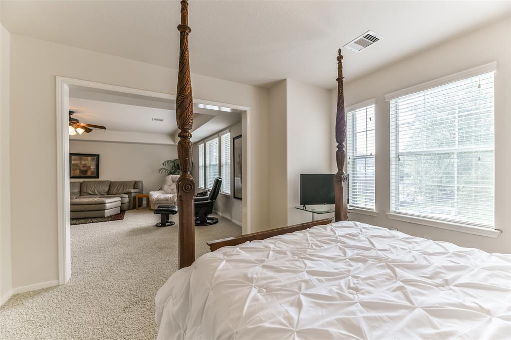 1753 Cranston Grove Drive, Dickinson, Texas image 33