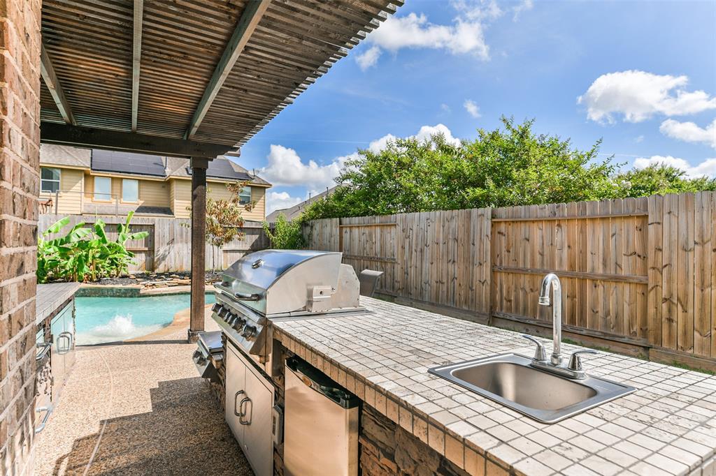 1753 Cranston Grove Drive, Dickinson, Texas image 46