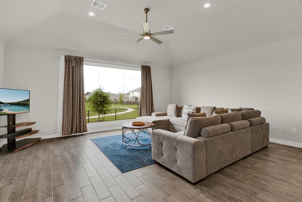 18331 Yaupon Bough Lane, Tomball, Texas image 16