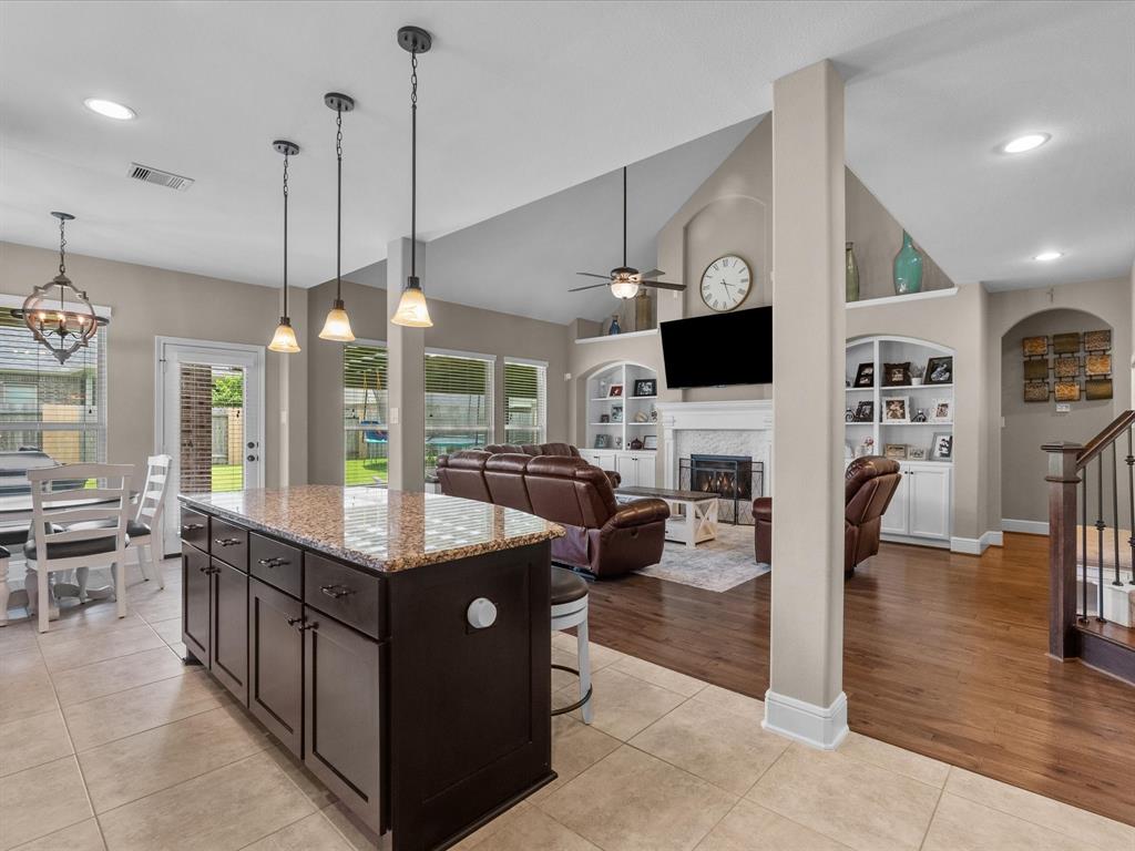 1428 Norman Hill Lane, League City, Texas image 12