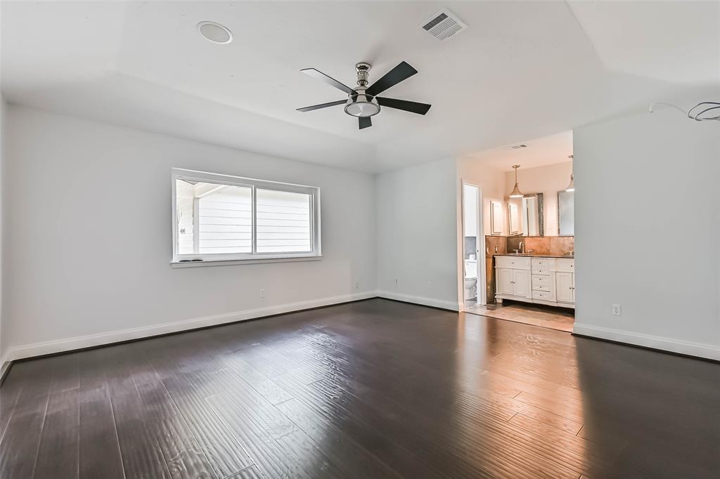 406 Westwood Drive, Friendswood, Texas image 22