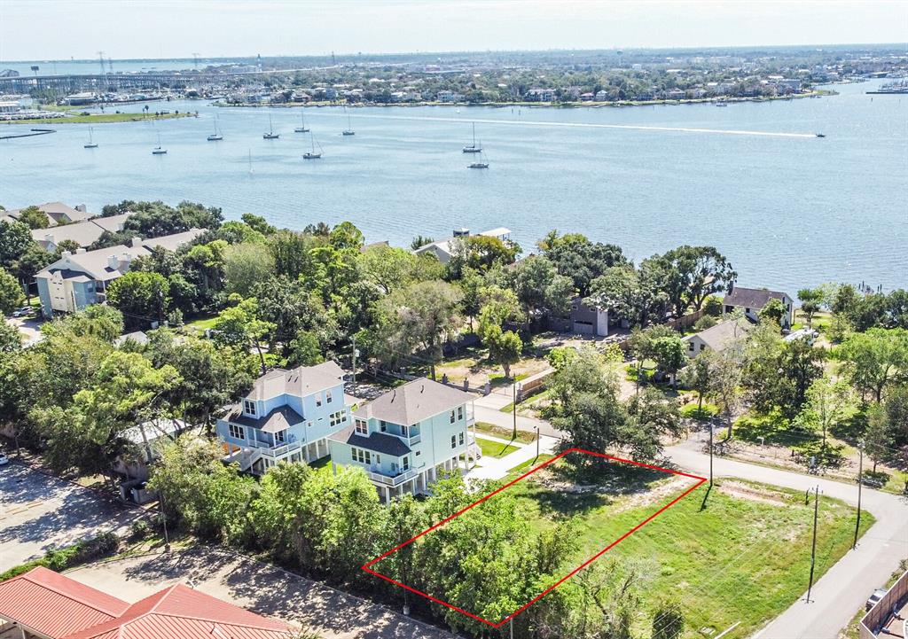 2930 Seargent Street, Seabrook, Texas image 1