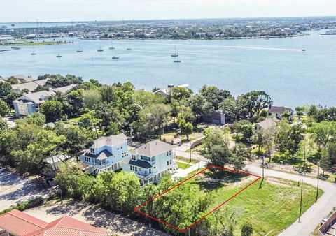 2930 Seargent Street Seabrook TX 77586