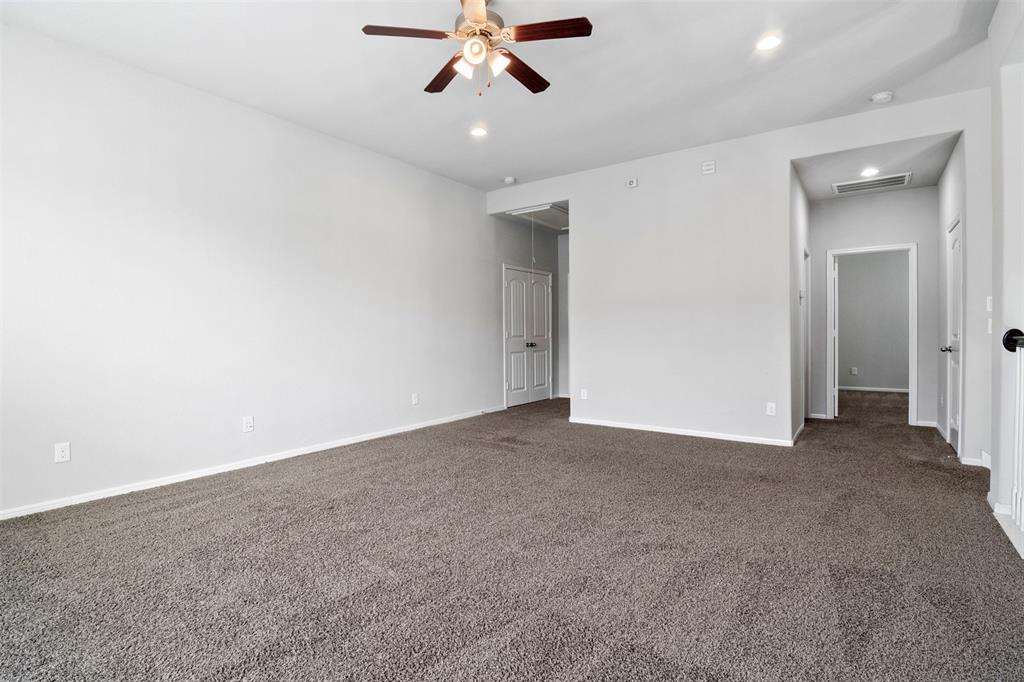 4926 Thunder Creek Lane, Sugar Land, Texas image 36