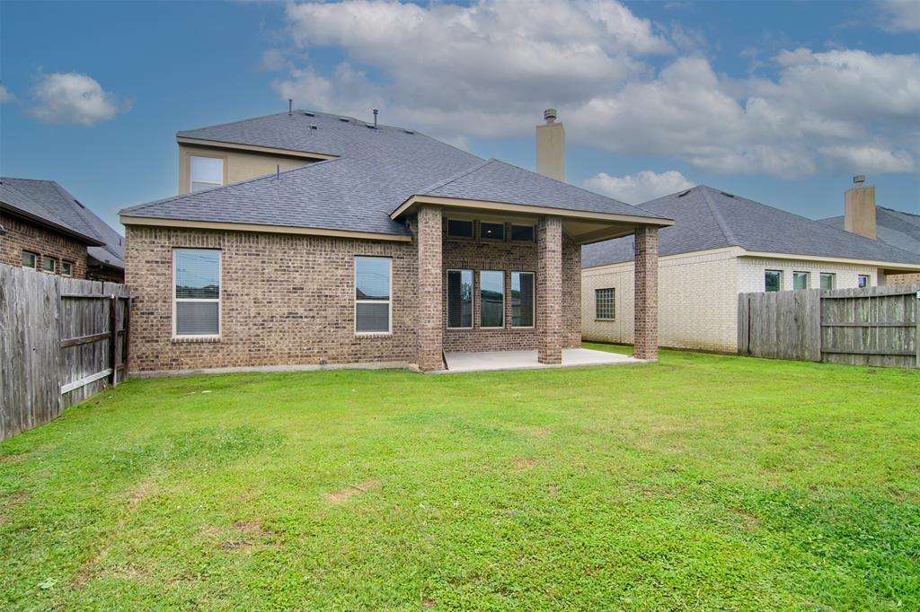 4926 Thunder Creek Lane, Sugar Land, Texas image 38