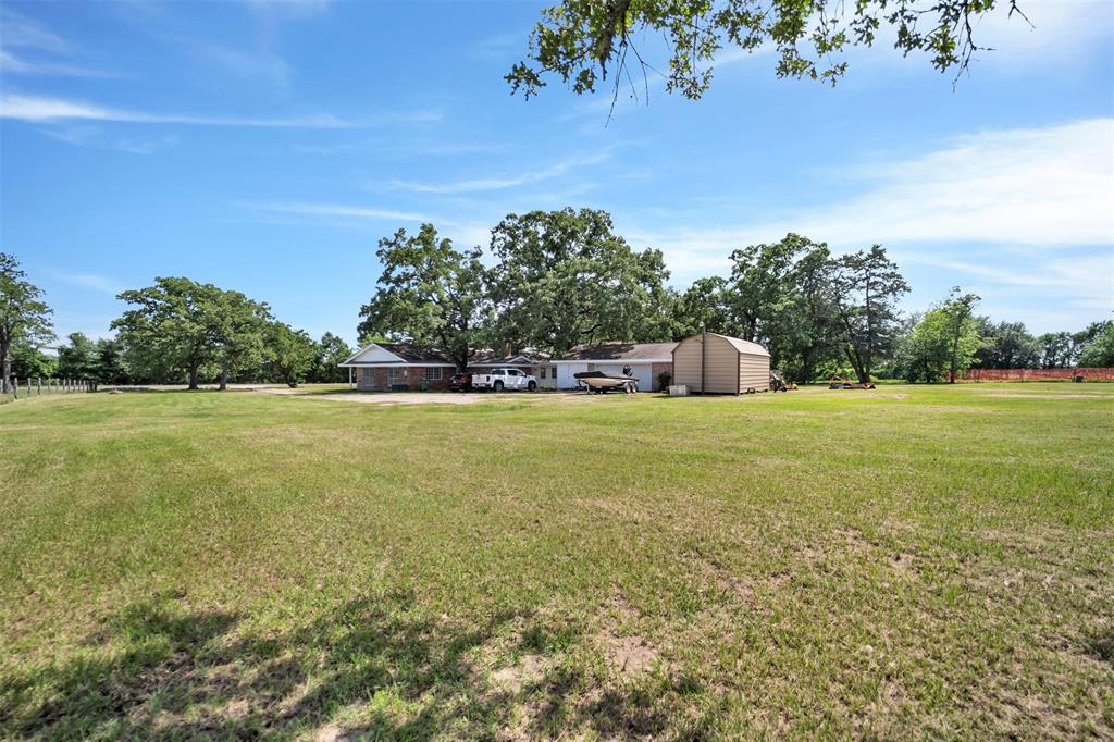 38 Fm 1696 Road, Huntsville, Texas image 8
