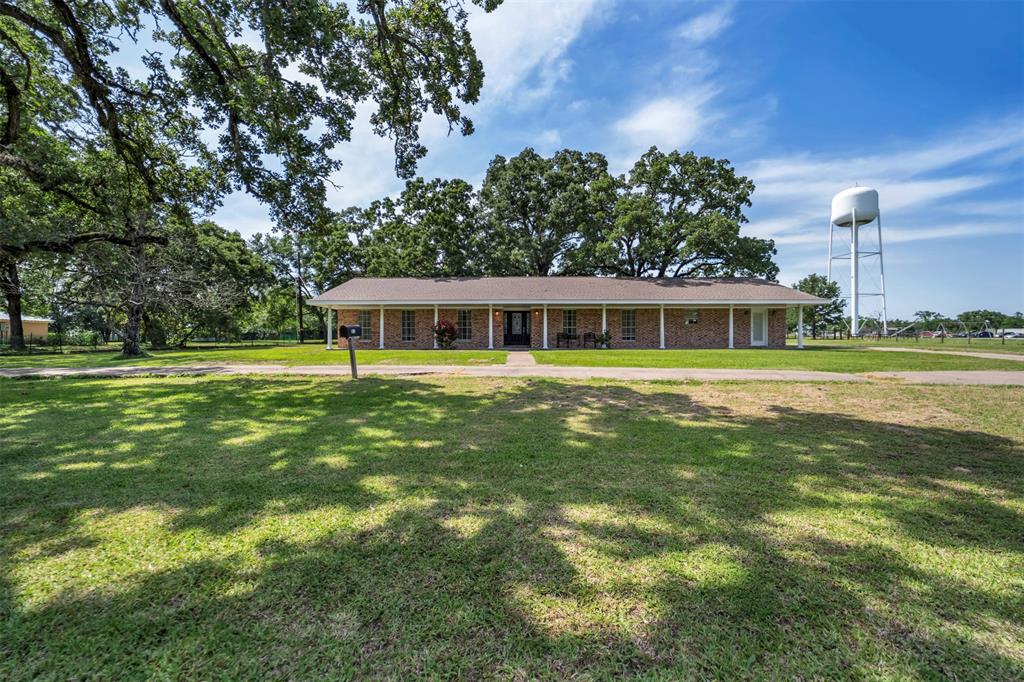 38 Fm 1696 Road, Huntsville, Texas image 4