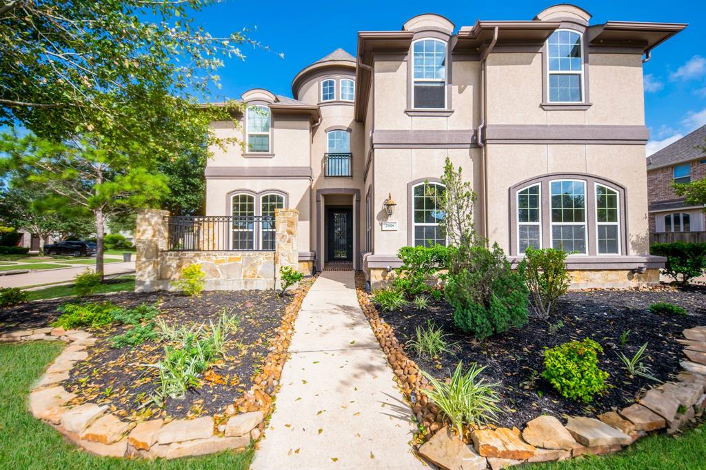2918 Chapel Rock Court