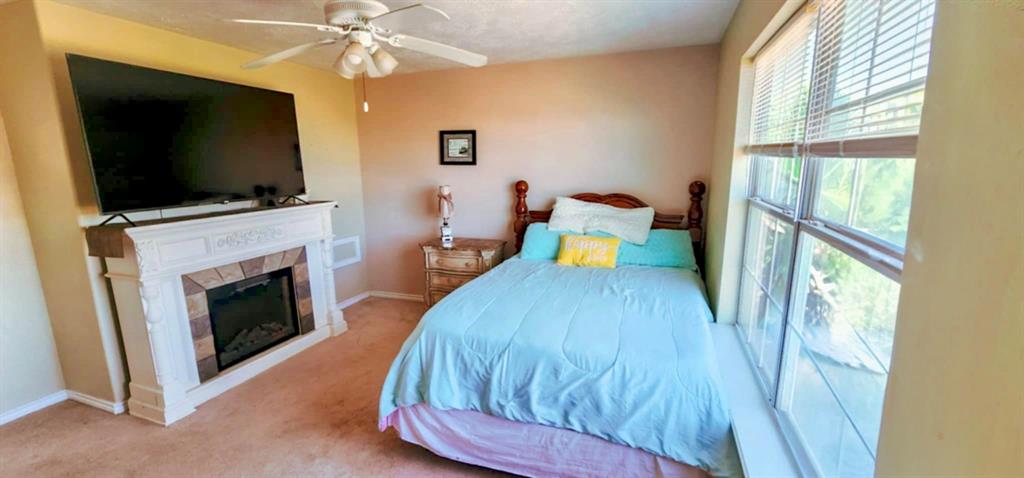 118 Lindrose Street, Freeport, Texas image 8