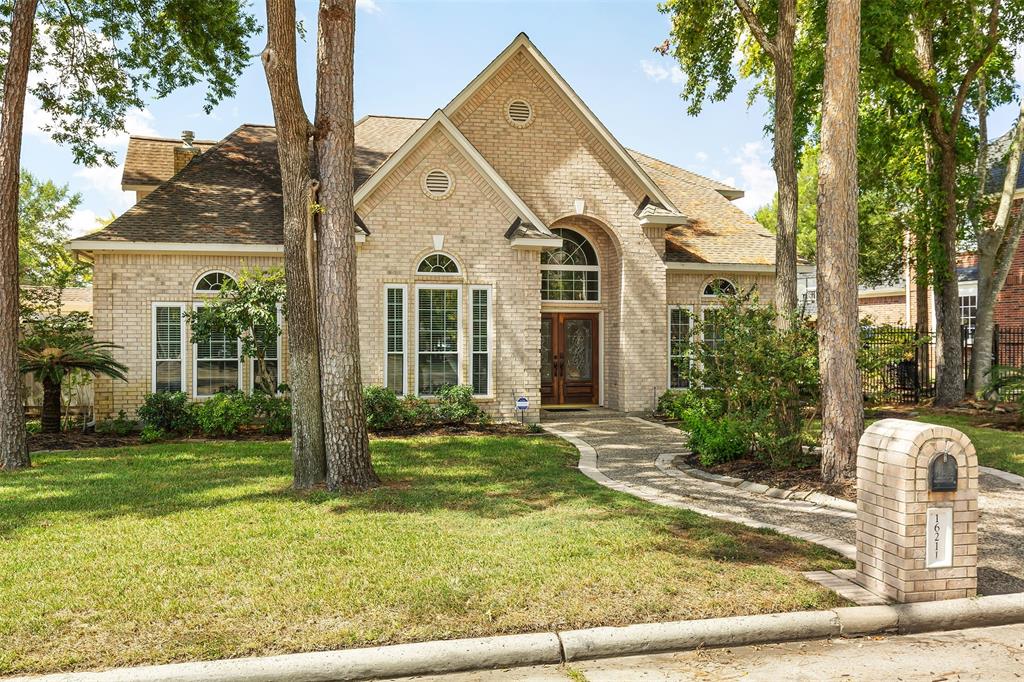 16211 Morningbrook Drive, Spring, Texas image 3