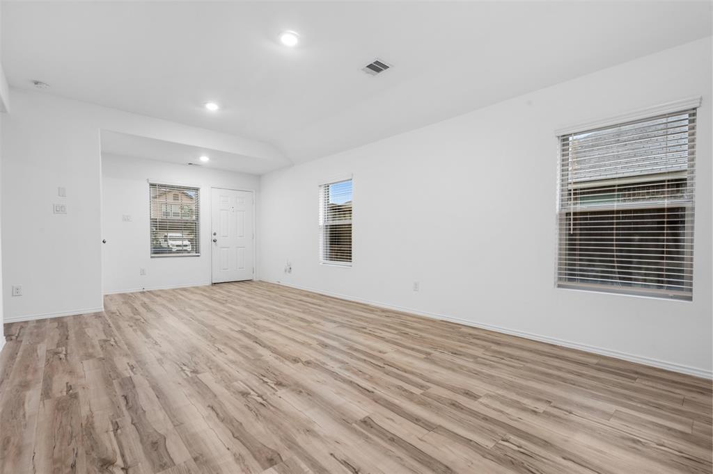 4331 Cedar Elm Street