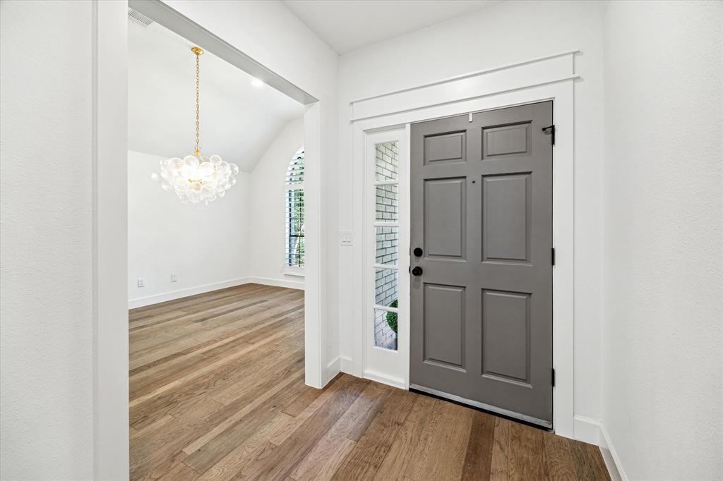 14 Lush Meadow Place