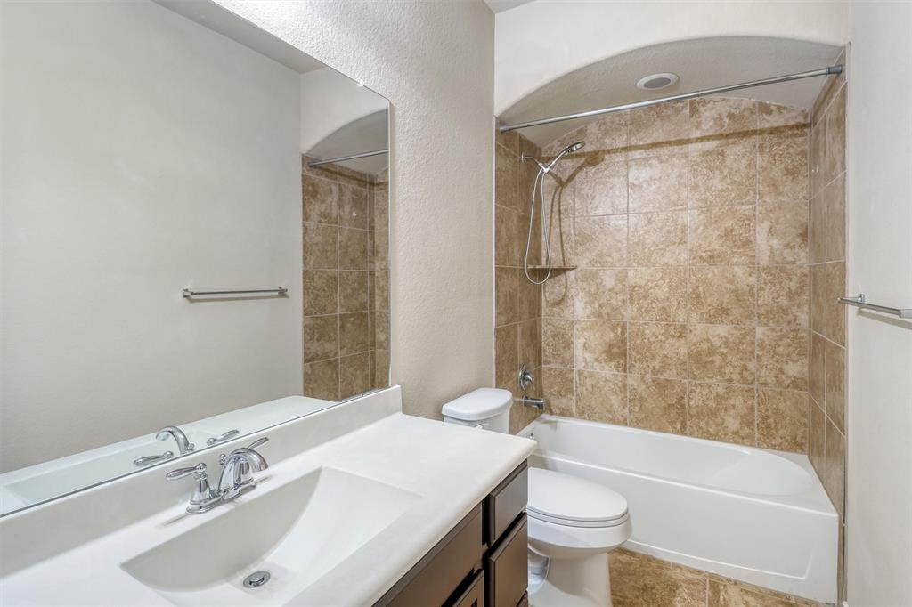 3315 Brampton Island Drive, Katy, Texas image 32