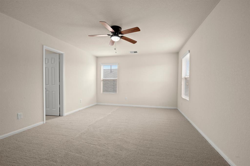 15011 Darby Retreat Ln, Cypress, Texas image 16