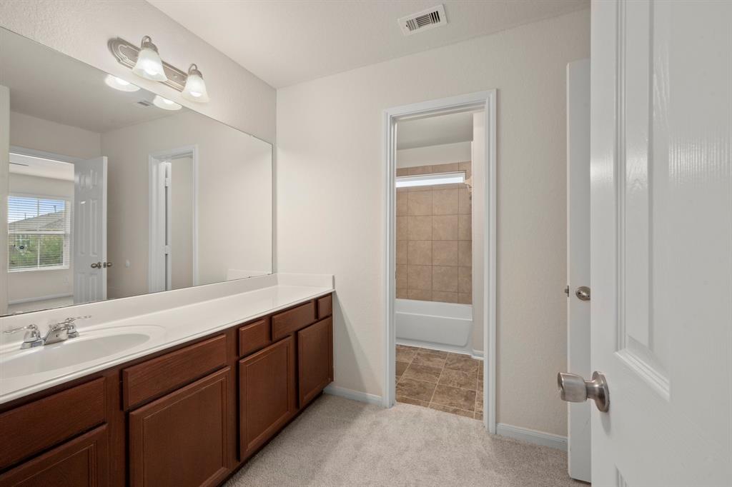 15011 Darby Retreat Ln, Cypress, Texas image 17