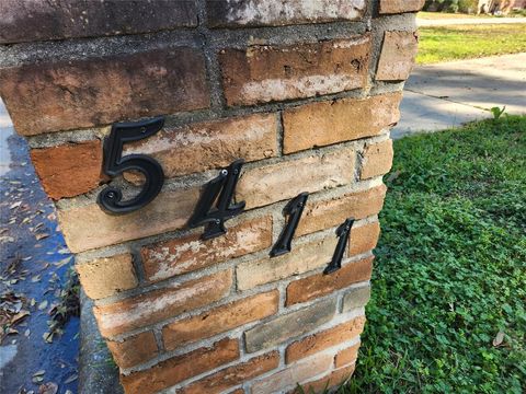 Single Family Residence in Spring TX 5411 Cobble Lane.jpg