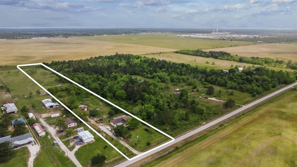 1153 County Road 678, Dayton, Texas image 2
