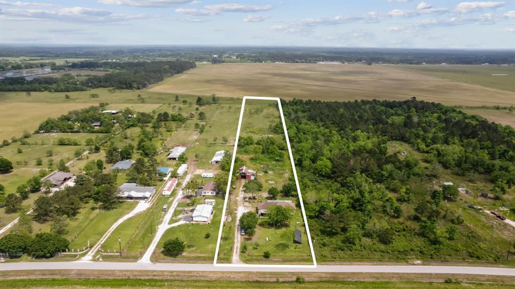 1153 County Road 678, Dayton, Texas image 1