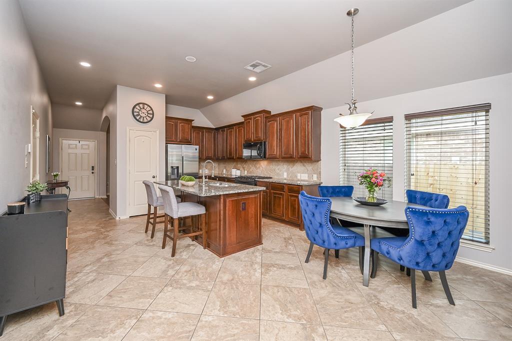 10911 Overland Trail Drive