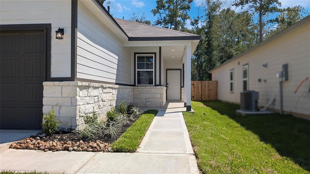 Photo of 16938 Pandora Way, Porter, TX 77365 (MLS # 24615453)
